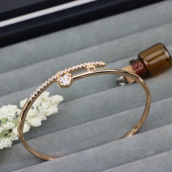 Elegant Heart Charm Rose Gold Bangle with Crystal Accents, XPBL0498 - Picture 1 of 12